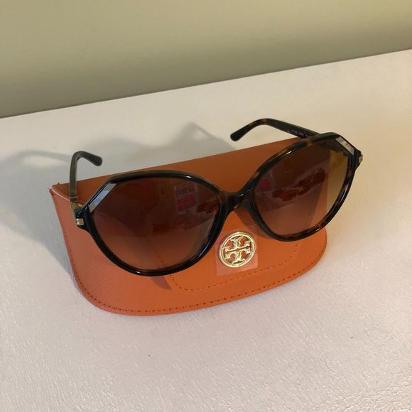 Tory Burch Women\'s Sunglasses - TY7138 main image 8